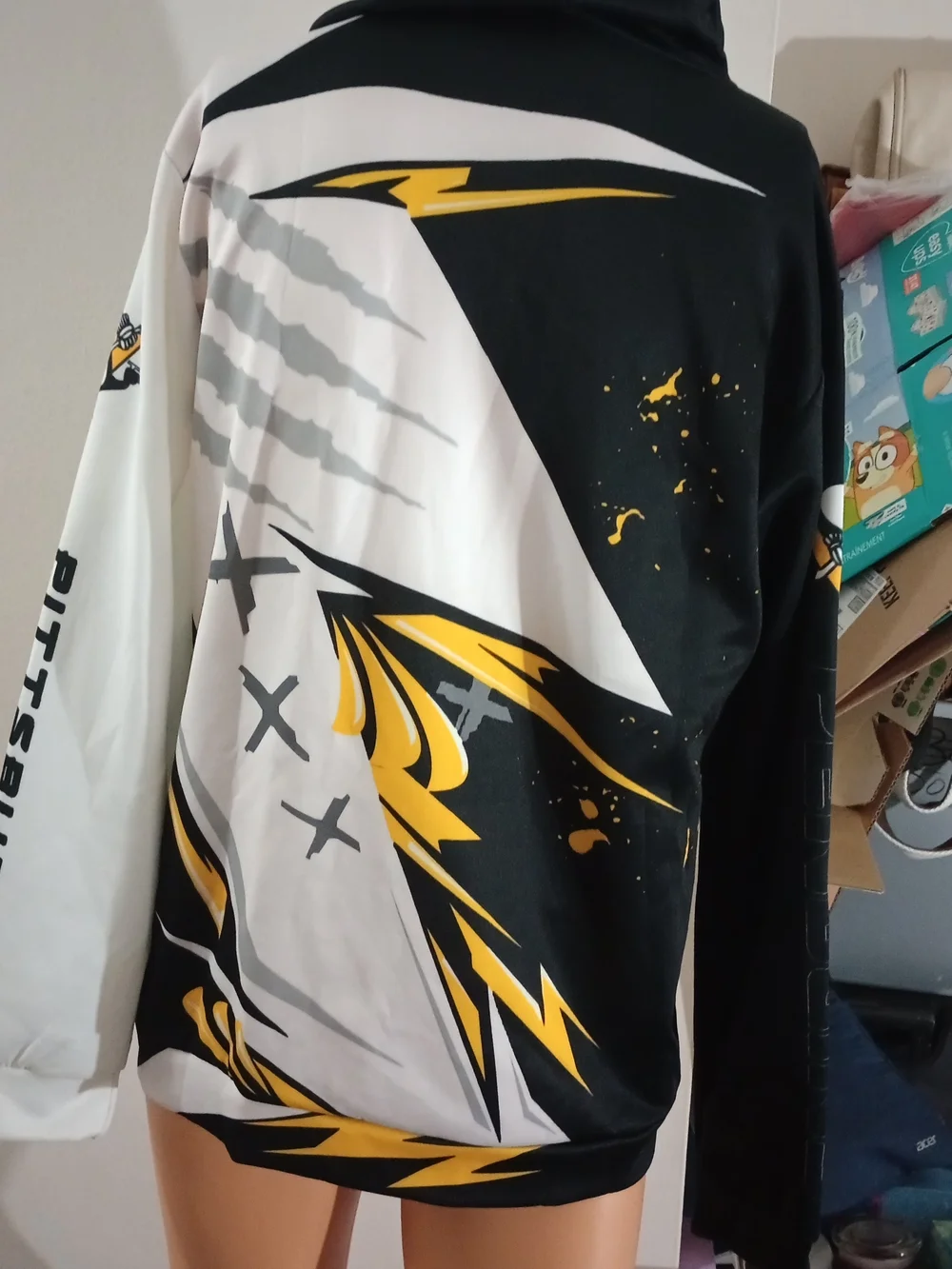 Pittsburgh Penguins youth Frozen Frenzy hoodiel XL